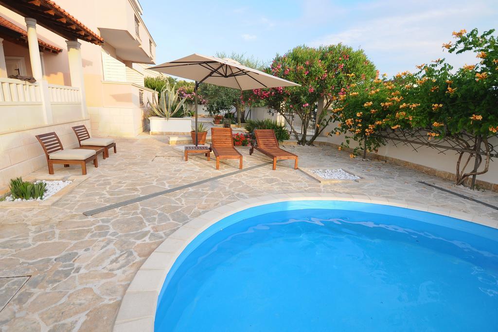 Apartments Villa Marnii Kozino ภายนอก รูปภาพ